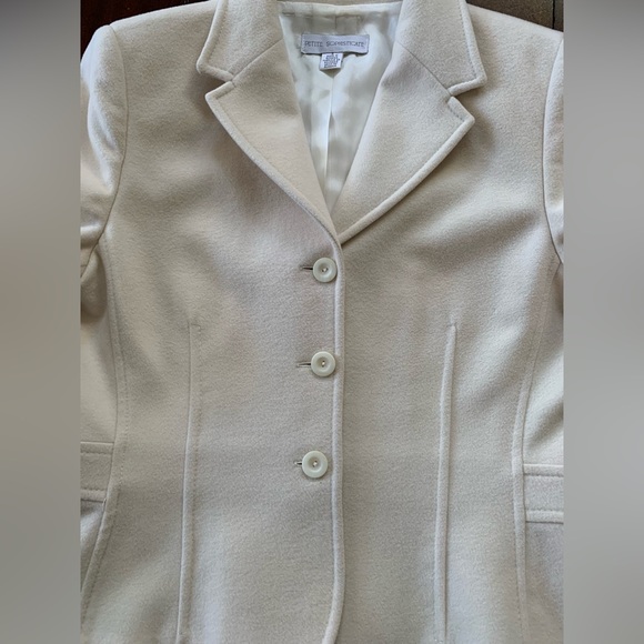 Size 8P French Vanilla Blazer-Petite Sophisticates - Picture 13 of 15
